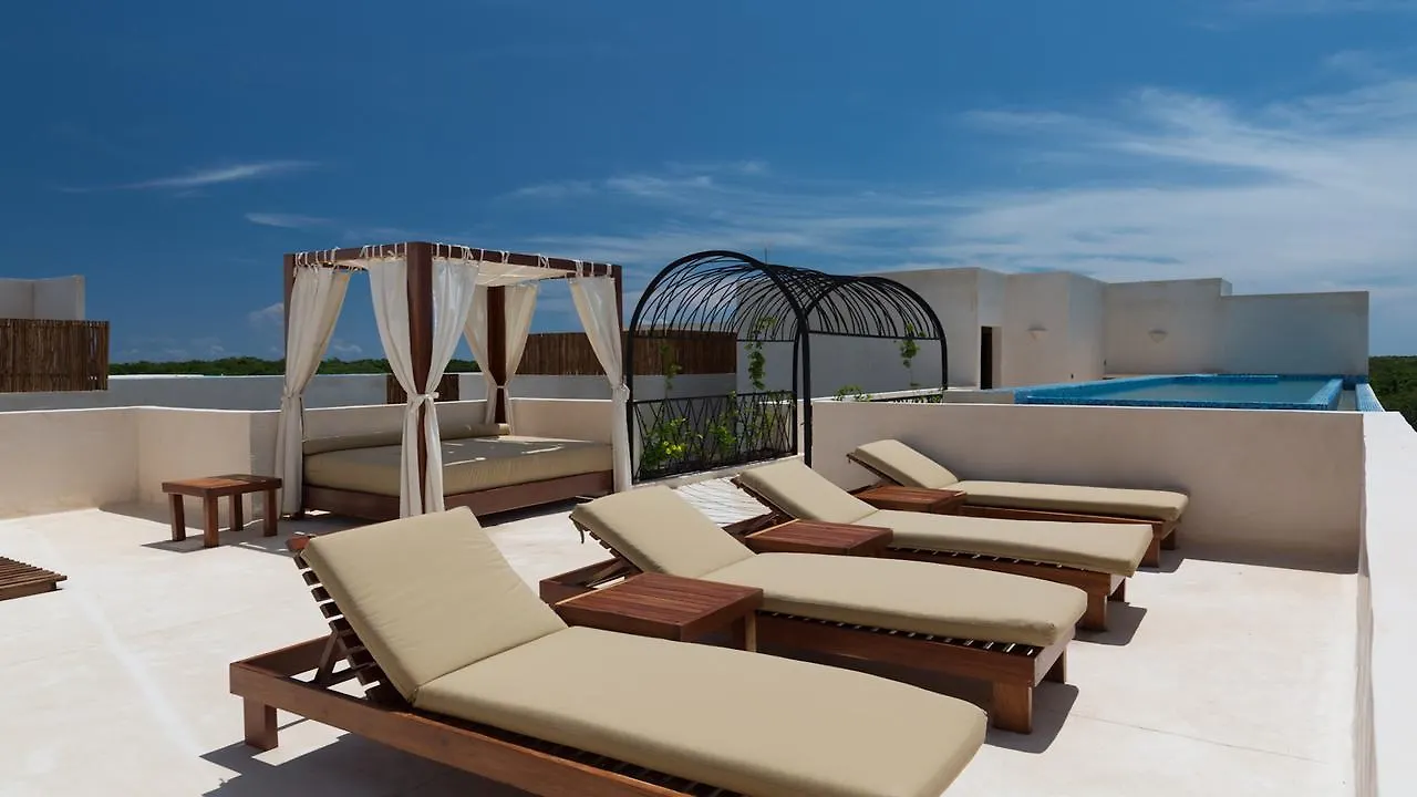Rooftop Pool Apartments Тулум 0*,
