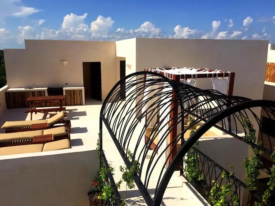 Rooftop Pool Apartments Тулум Мексика