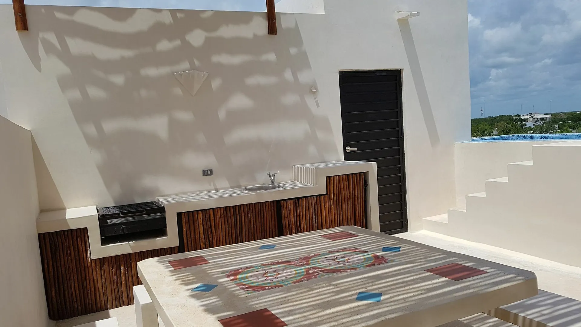 Rooftop Pool Apartments 툴룸 0*,  멕시코